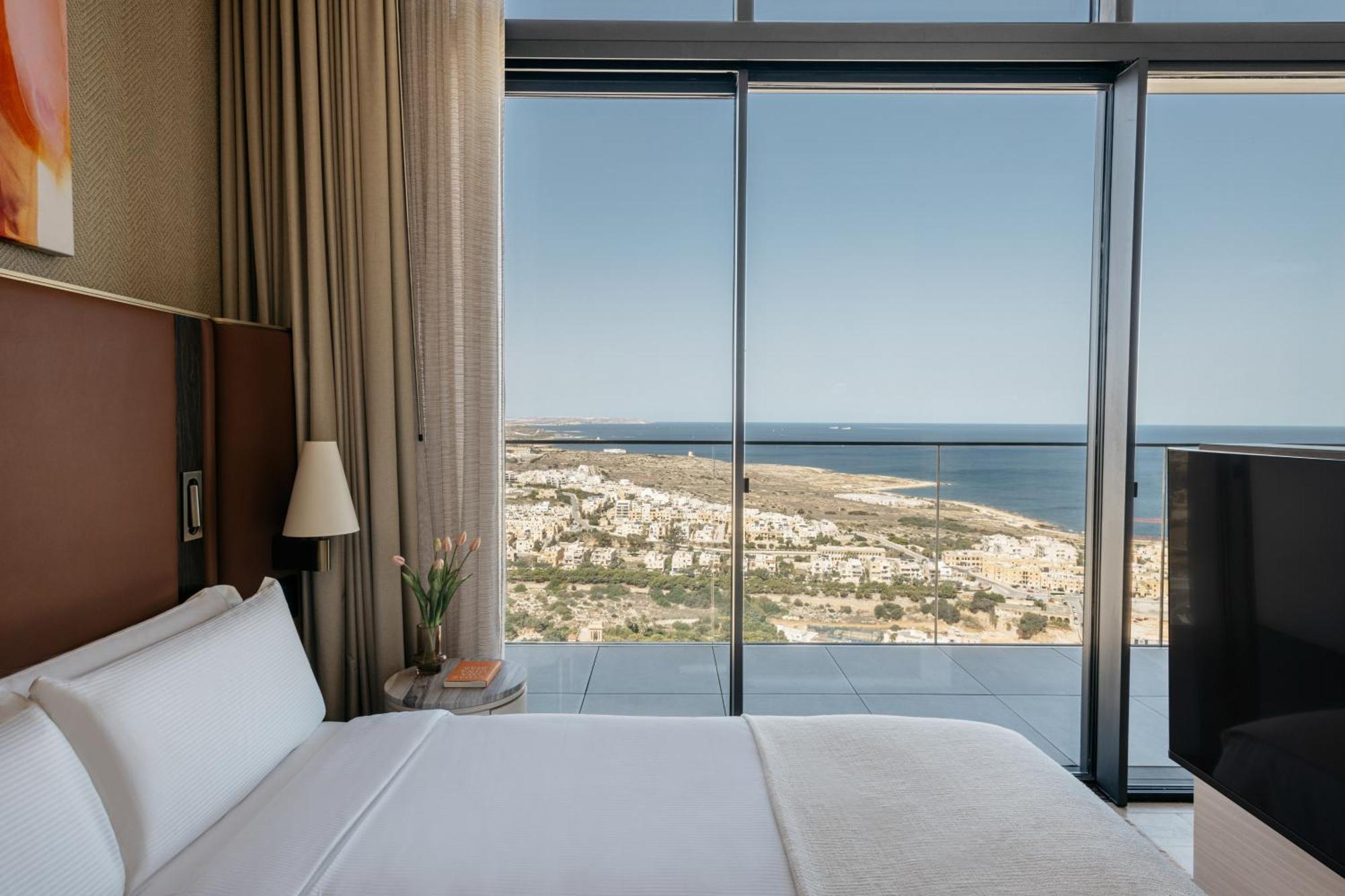 Me Malta By Melia Hotell St. Julian's Exteriör bild
